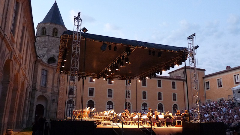 Le festival ＂Musiques des Lumières＂