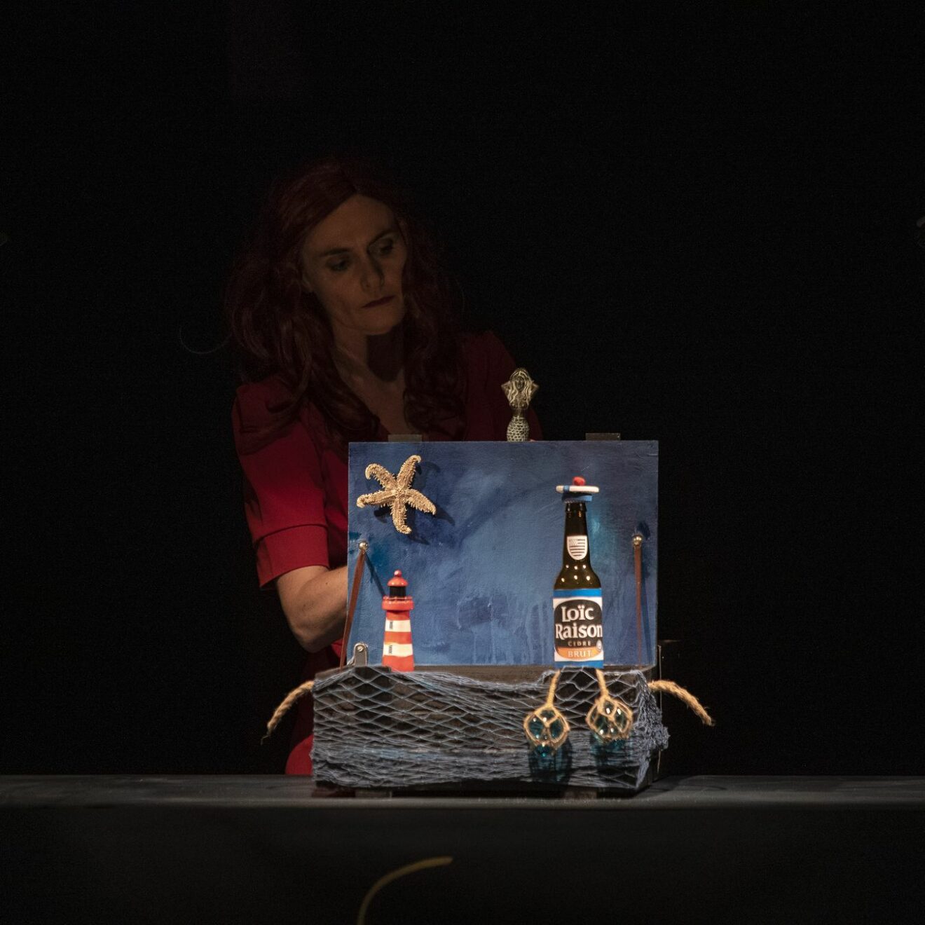 Spectacle ＂Pour vous servir＂ de la compagnie Figure Libre