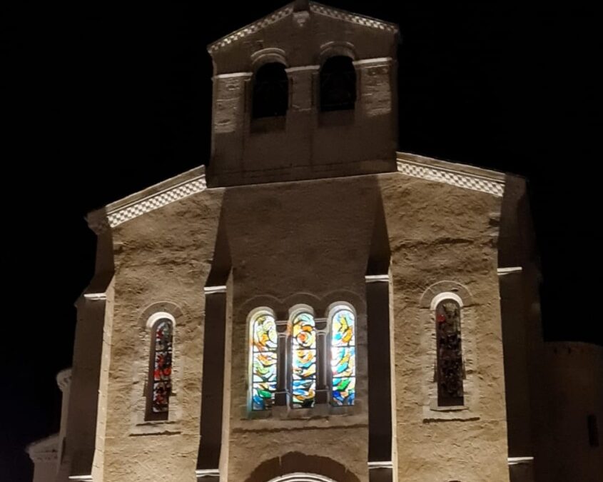 Eclairage du vitrail de l’église de Sorèze