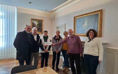 Les Amis des Orgues : un don au CCAS de la commune