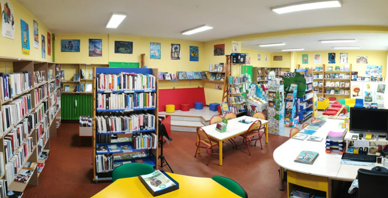 Dans les coulisses de Sorèze : rencontre avec Véronique Raynaud bibliothécaire